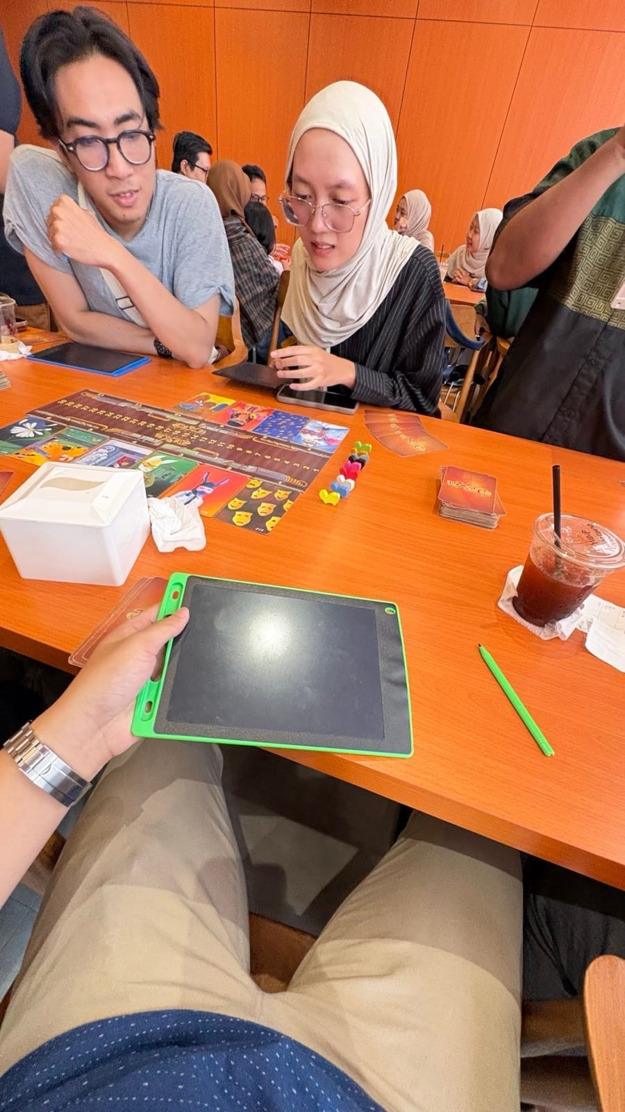 Seru-seruan main Seven Flip