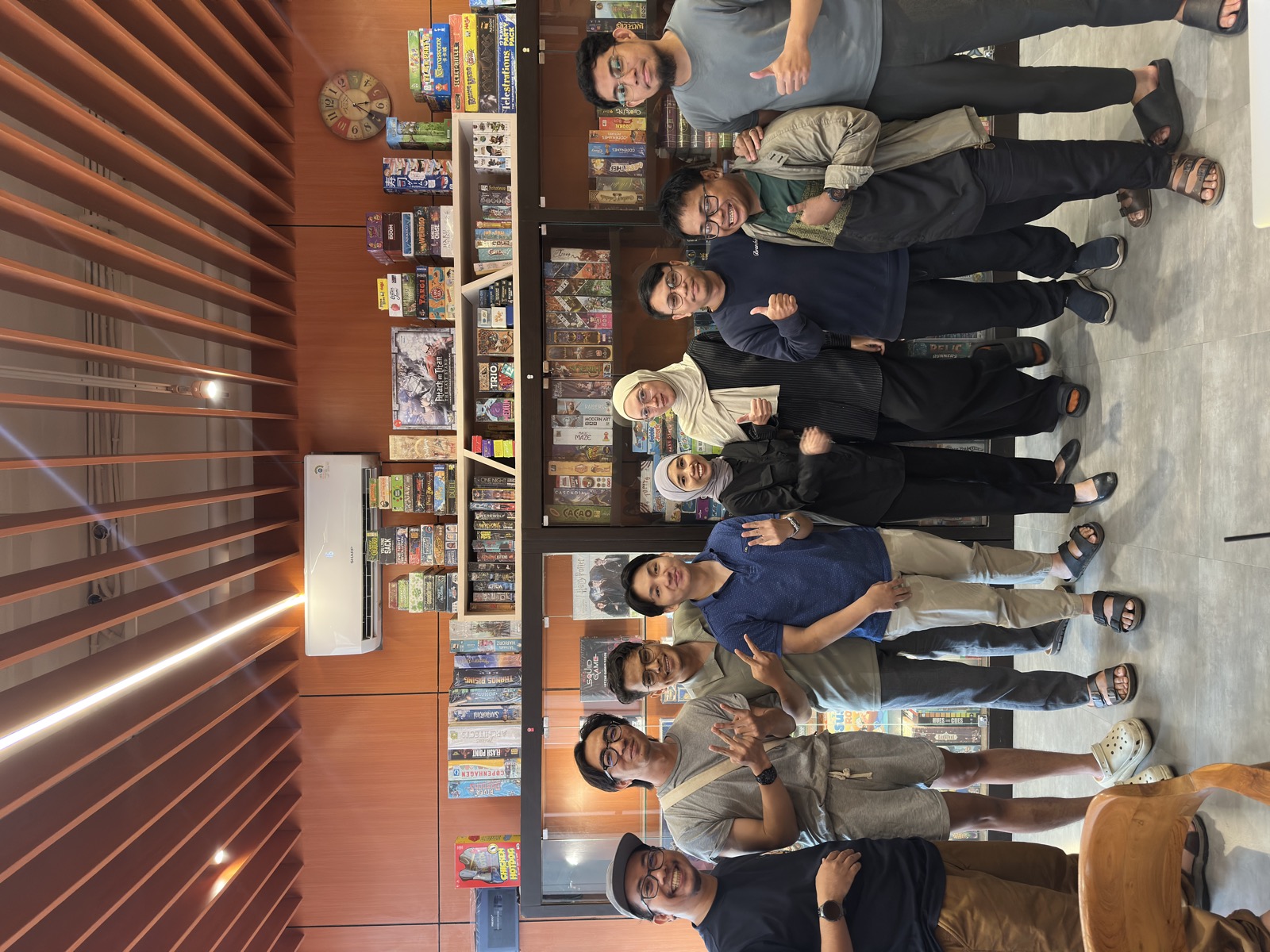 Foto bareng anggota Marclub