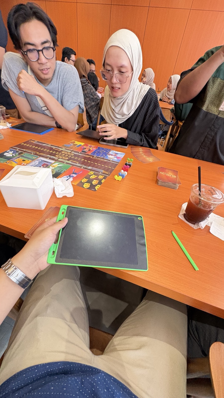 Seru-seruan main Seven Flip